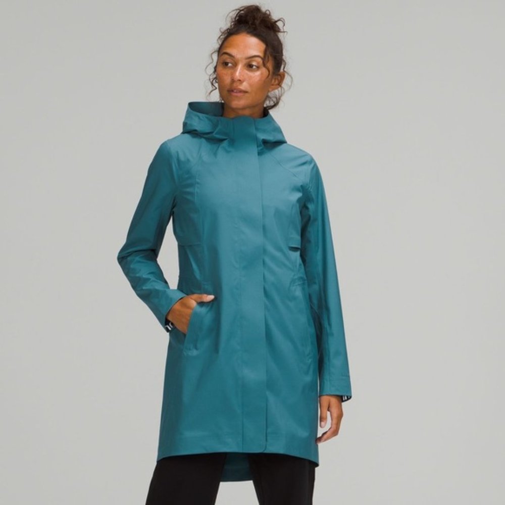 Lululemon Rain Rebel Jacket